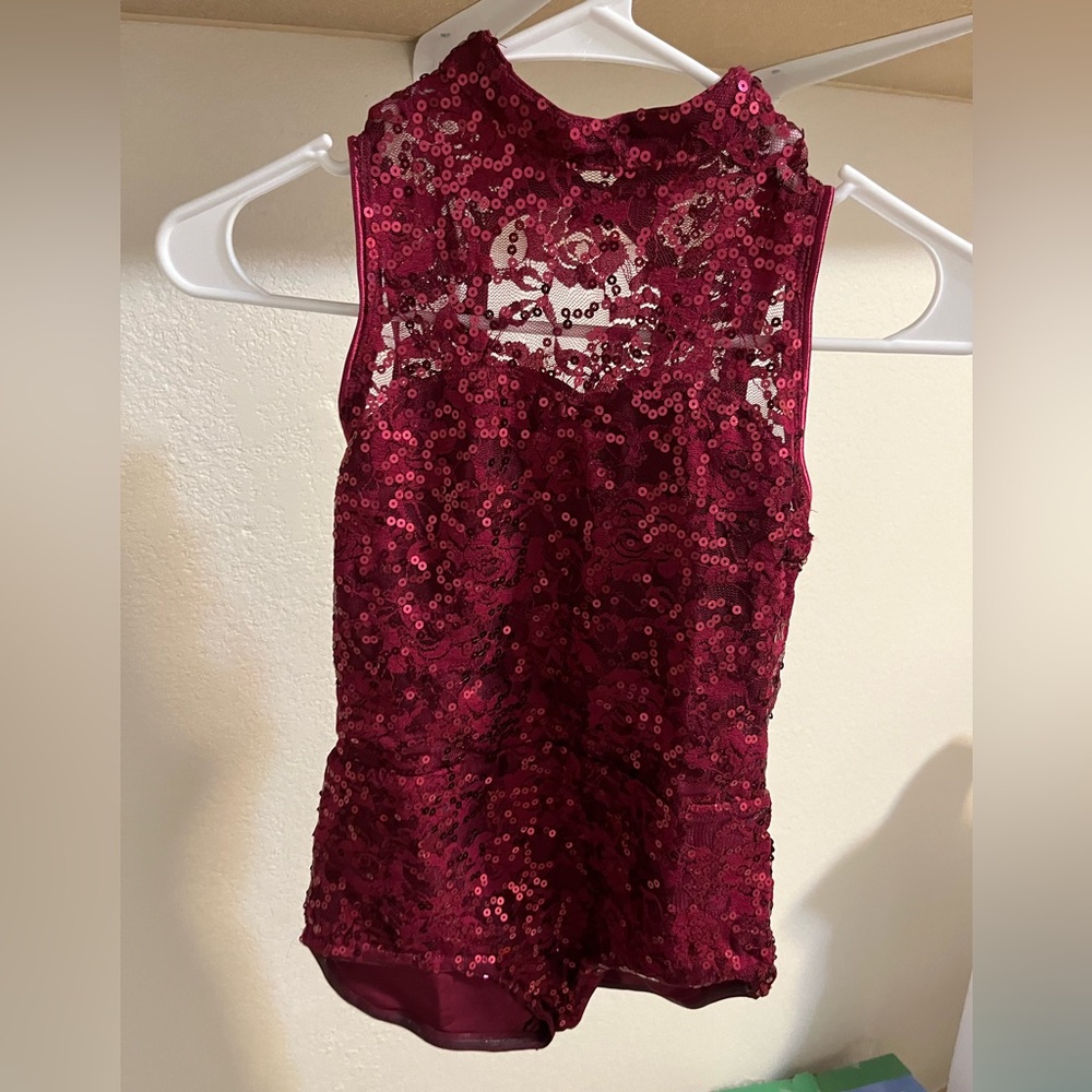🎃 Pre-owned Tenth House dance costume.